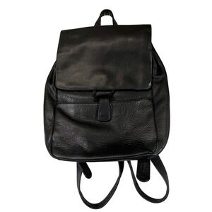 Tignanello Leather Backpack Black Convertible Flap Closure‎ Travel Bag
